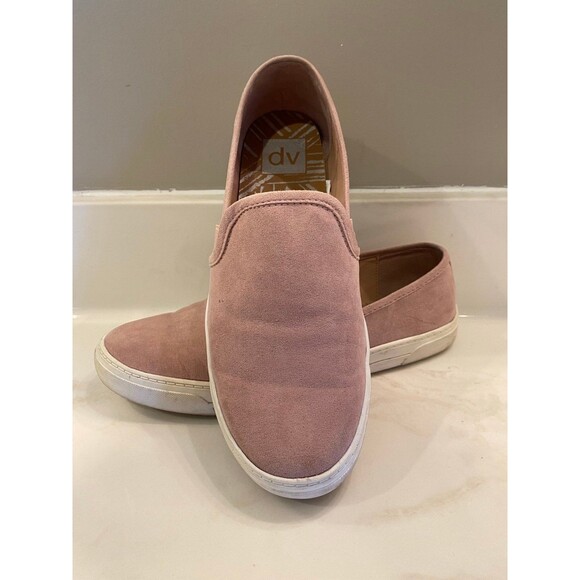 DV from Target Rounded Toe Slip-on Pale Pink Suede Like Women’s Sneakers Sz 8 - Picture 1 of 12